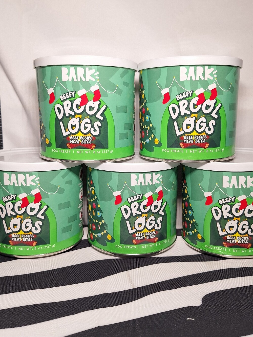 NWT (New in Can) Bark Drool Logs Meat Recipe Meat Bites, 5 Pack